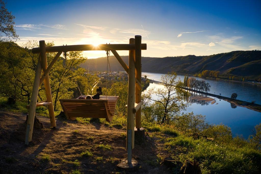 Rheinschaukel Abend | © Klaus Breitkreutz