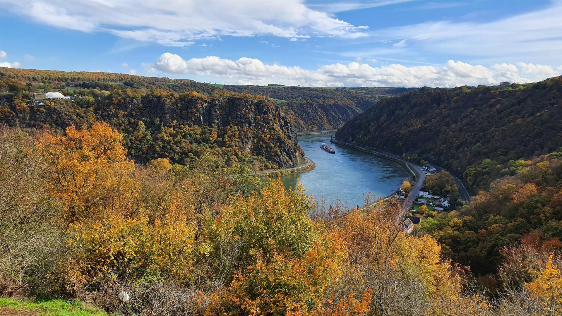 Rheinschleifenblick | © T. Biersch