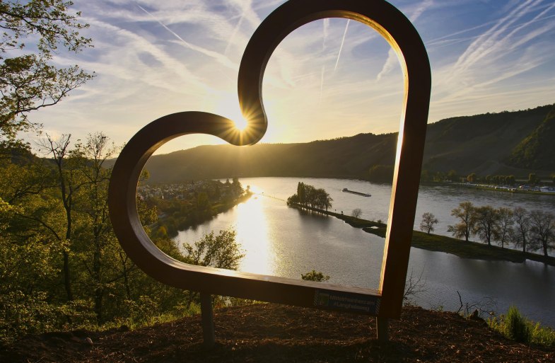 Herz Abenddämmerung | © Loreley Touristik, Sebastian Reifferscheid