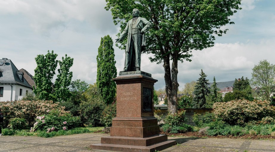 Raiffeisendenkmal- | © Zimpfer_Photography