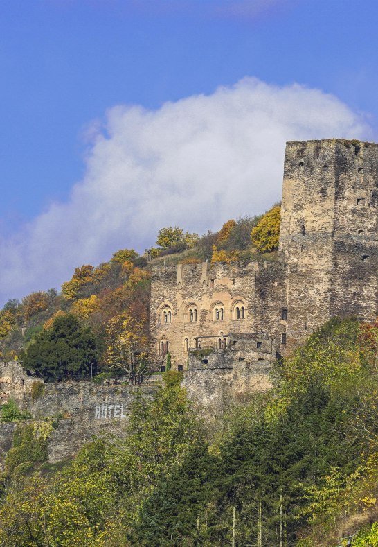 Burg Gutenfels im Herbst | © Friedrich Gier