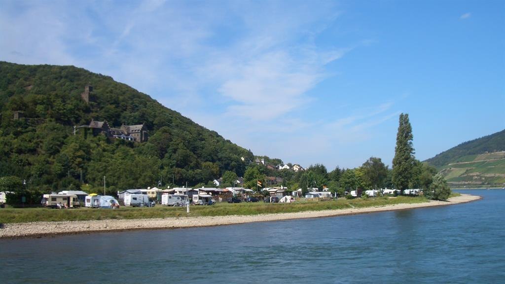 Camping unter Burg Reichenstein | © RNT